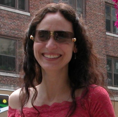 File:Spicuzza sunglasses.jpg