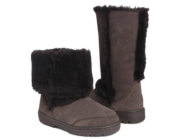 File:UGG-Sundance-Chocolate-Boots.jpg