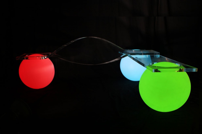 File:Art-design-7396-light-ball-bench-manfred-kielnhofer-thyssenkrupp-plastics-austria.jpg
