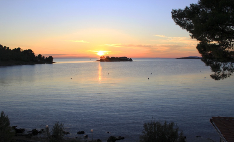 File:Gradina Siloko a1email.jpg