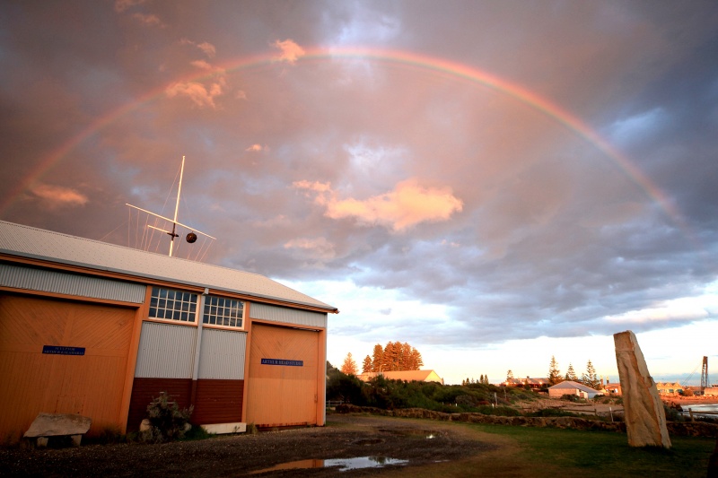 File:J Shed Rainbow a.jpg