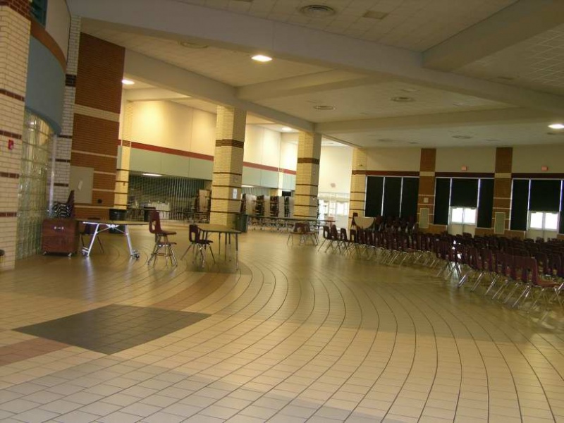 File:Cincocafeteria.jpg